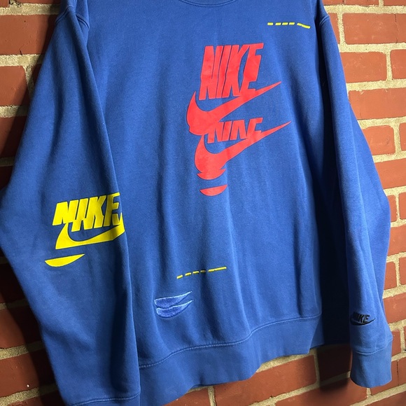 Nike Men's Blue Sweater - Picture 2 of 7